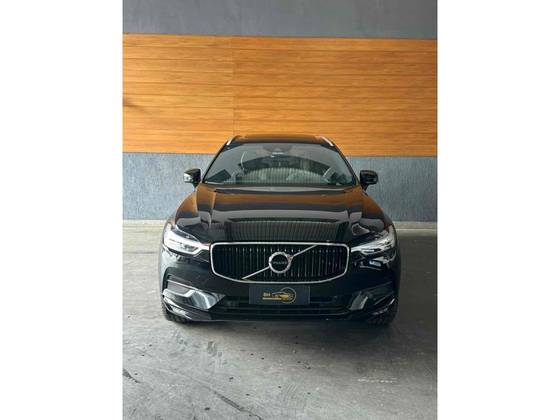 VOLVO XC60 2.0 D5 DIESEL MOMENTUM AWD GEARTRONIC VOLVO XC60 2.0 D5 DIESEL MOMENTUM AWD GEARTRONIC